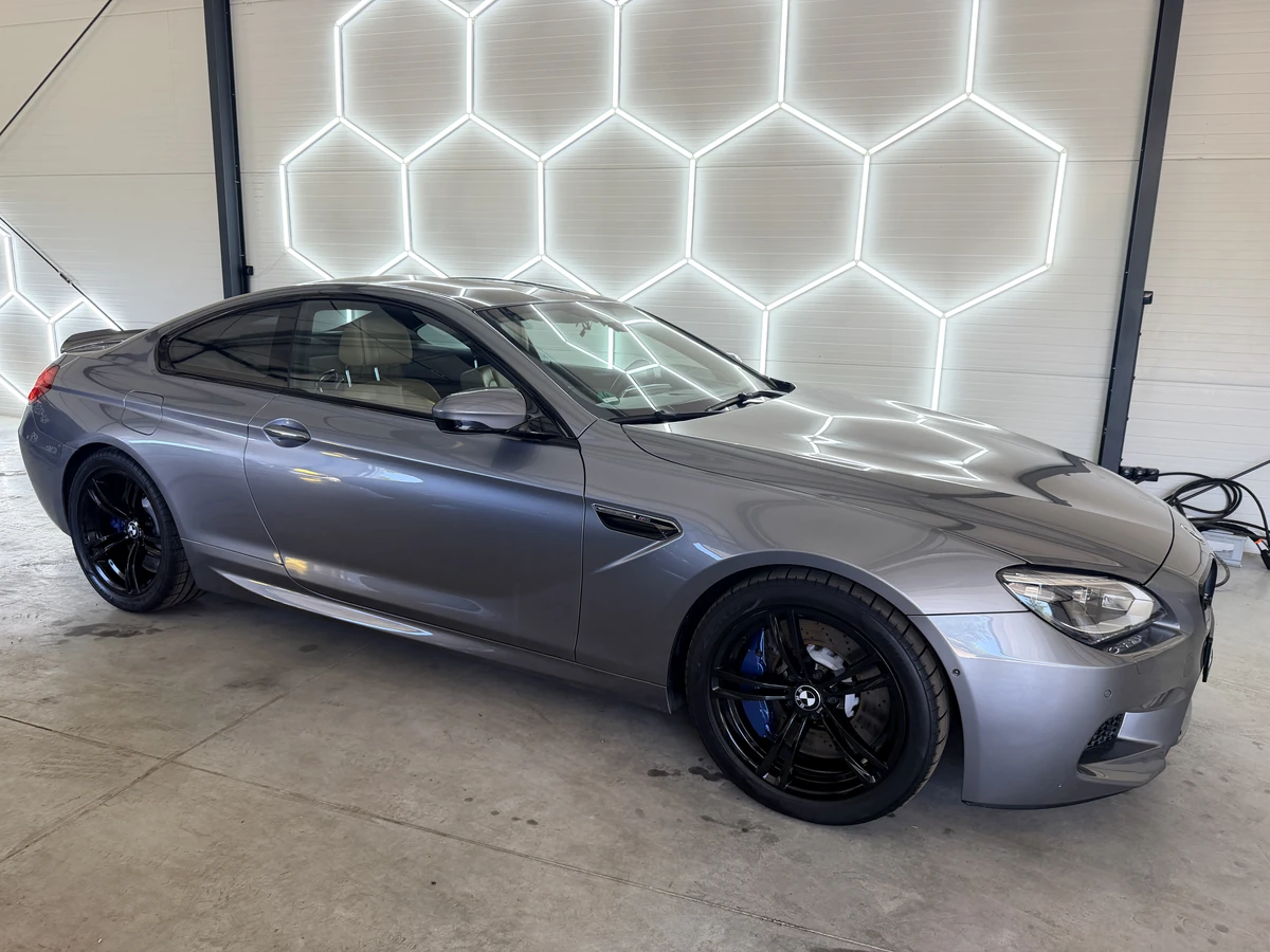 BMW M6 po realizacji — pełny widok nadwozia